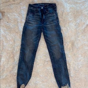 Cropped high rise jeans